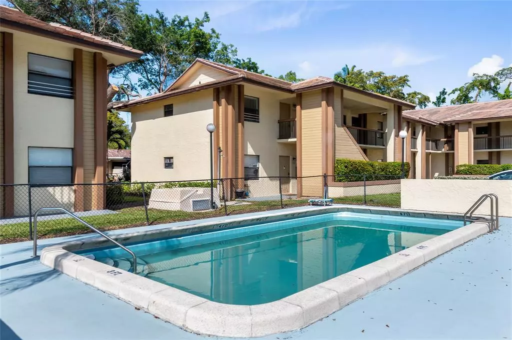 Coral Springs, FL 33065,11307 Royal Palm Blvd #D-3