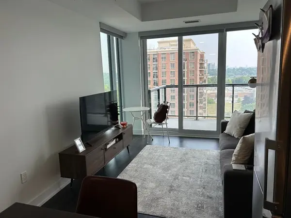 Toronto C13, ON M3C 0P8,20 Inn on the Park DR #1438