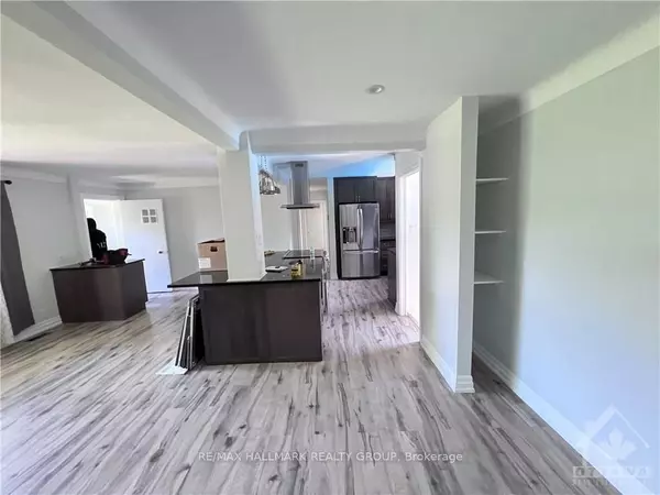 Cityview - Parkwoods Hills - Rideau Shore, ON K2E 6G4,38 Capilano DR