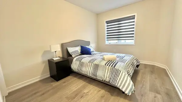 Niagara Falls, ON L2H 3T8,7789 Kalar RD #11