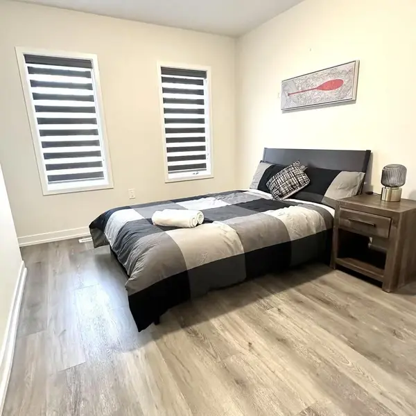 Niagara Falls, ON L2H 3T8,7789 Kalar RD #11