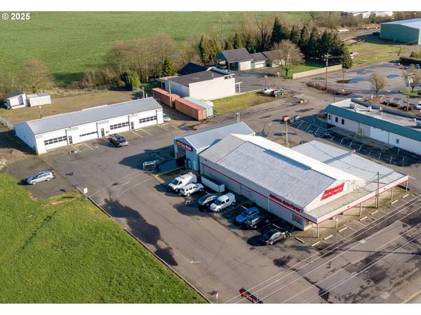 Tillamook, OR 97141,1865 MAIN AVE