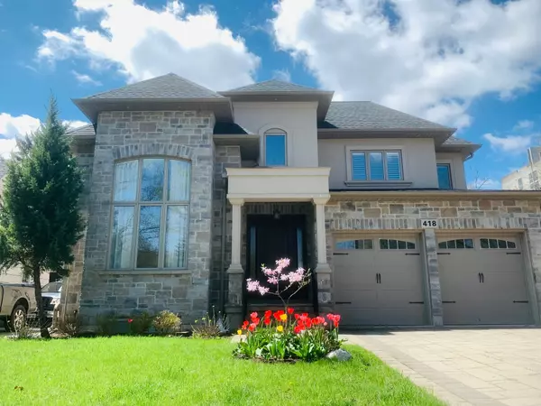 Oakville, ON L6K 3M1,418 Queen Mary DR