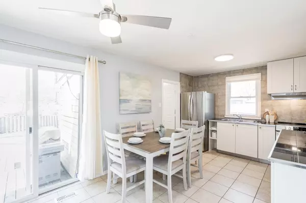 Wasaga Beach, ON L9Z 2J8,24 Old Mosley ST