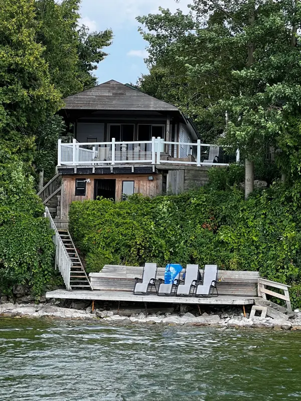 Brock, ON L0K 1A0,24010 Thorah Park BLVD