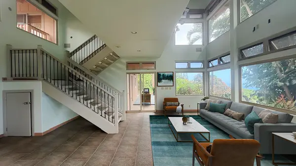 Kailua-kona, HI 96740,78-6656 MAMALAHOA HIGHWAY #B