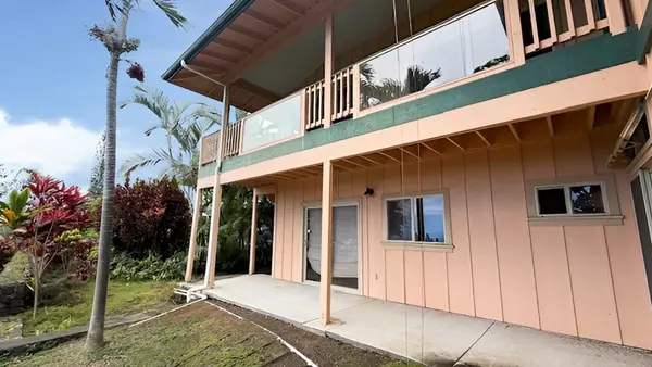 Kailua-kona, HI 96740,78-6656 MAMALAHOA HIGHWAY #B