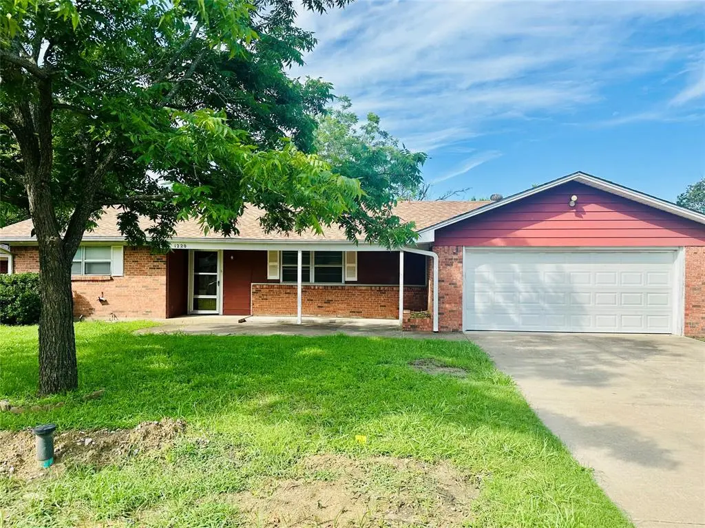 Kaufman, TX 75142,1220 Crestview Drive