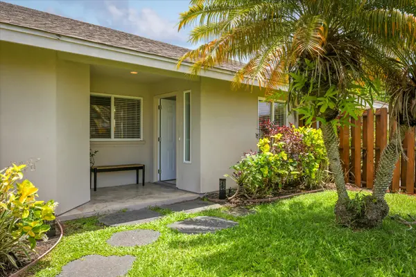 77-152 QUEEN KALAMA AVE, Kailua-kona, HI 96740
