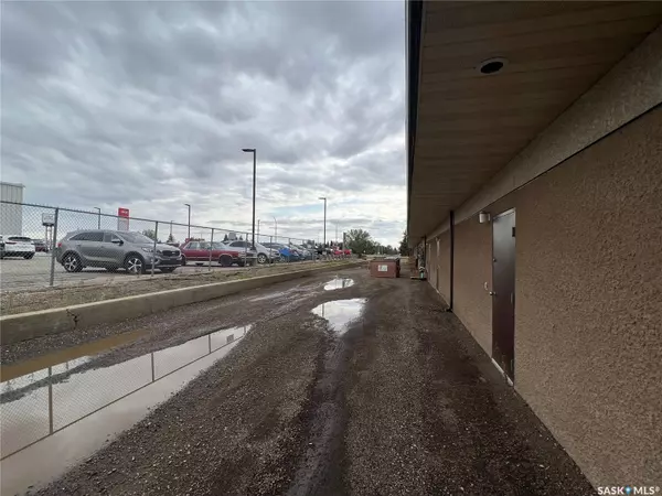 Yorkton, SK S3N 3Z3,385 Broadway STREET E #14