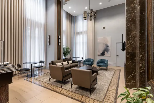 Mississauga, ON L5B 0C6,385 Prince Of Wales DR #707