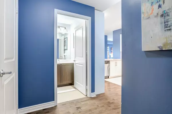 Mississauga, ON L5B 0C6,385 Prince Of Wales DR #707