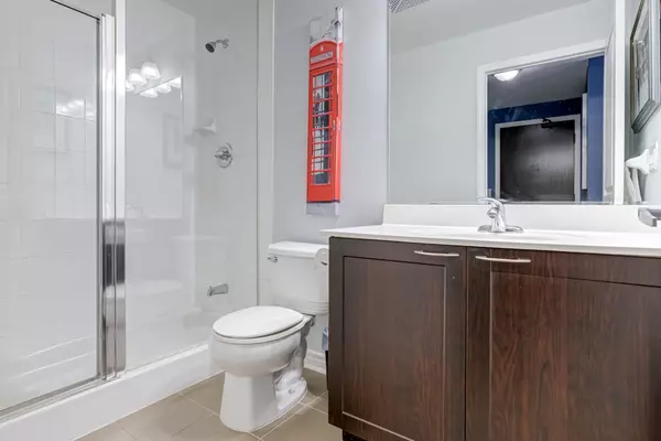 Mississauga, ON L5B 0C6,385 Prince Of Wales DR #707