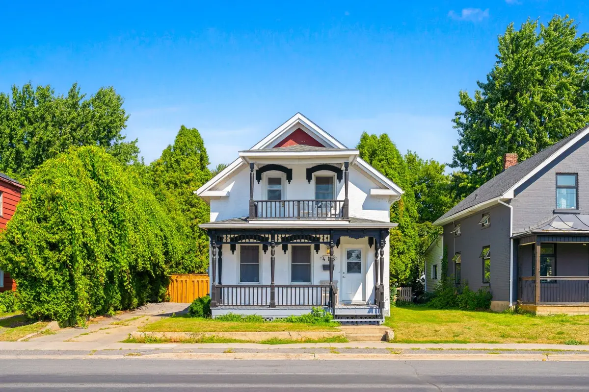 Cornwall, ON K6H 1A6,415 Water ST E