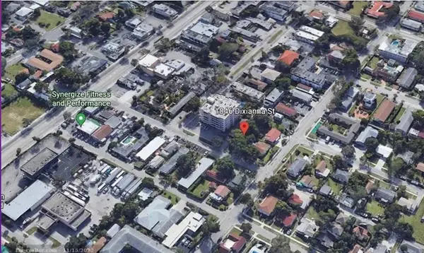 Hollywood, FL 33020,1846 Dixieanna St