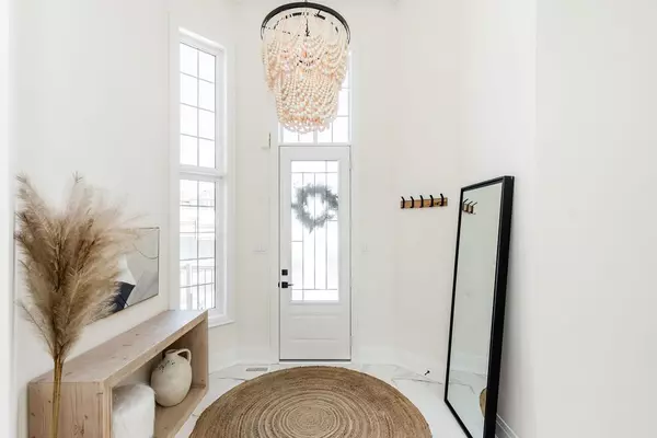 Barrie, ON L4N 5S4,27 Muirfield DR