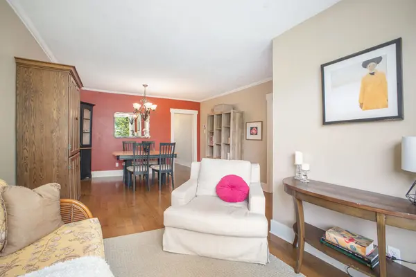 Tunneys Pasture And Ottawa West, ON K1Y 0M3,236 Northwestern AVE