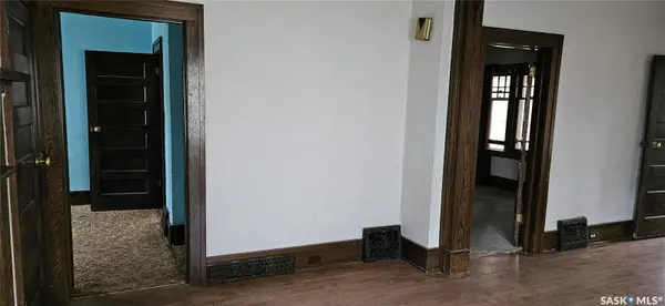 Swift Current, SK S9H 0P3,414 2nd AVENUE NW