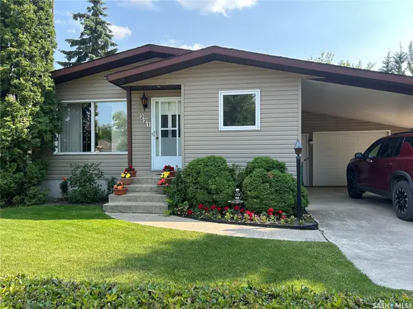 221 Howard STREET, Drake, SK S0K 1H0