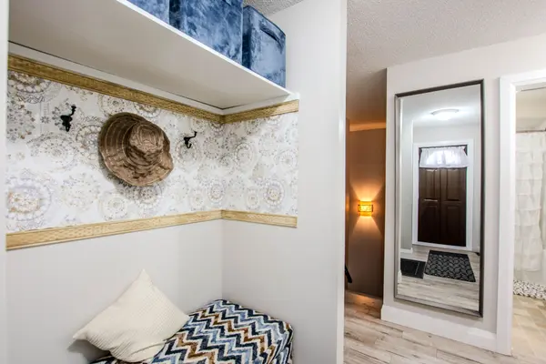 Barrie, ON L4N 7K6,48 Shadowood RD #8