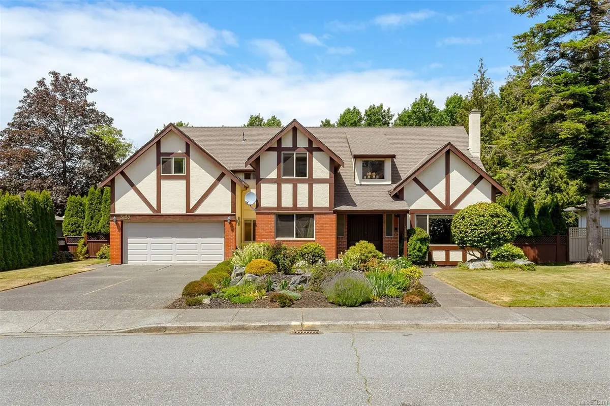 Oak Bay, BC V8P 5N2,3152 Wessex Close