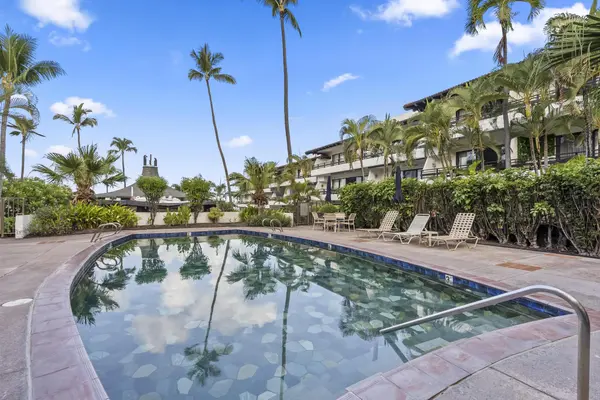 Kailua-kona, HI 96740,75-6082 ALII DR #A103