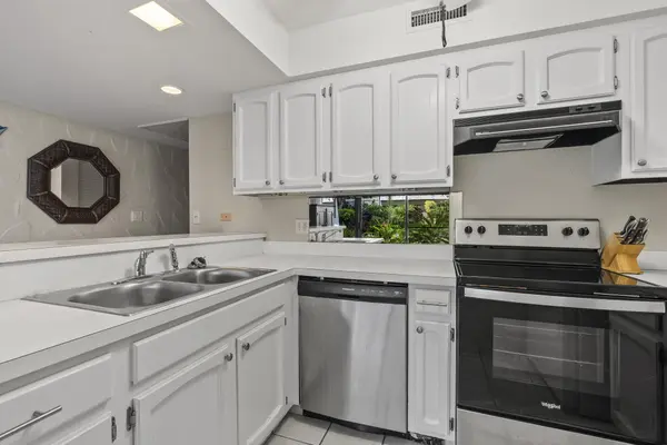 75-6082 ALII DR #A103, Kailua-kona, HI 96740