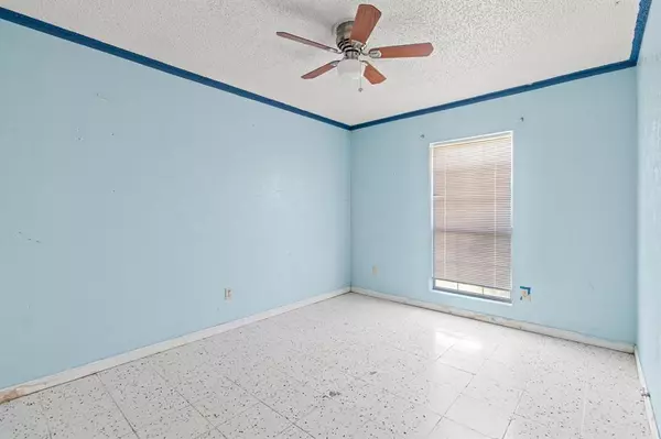 Dallas, TX 75217,516 Esterine Road