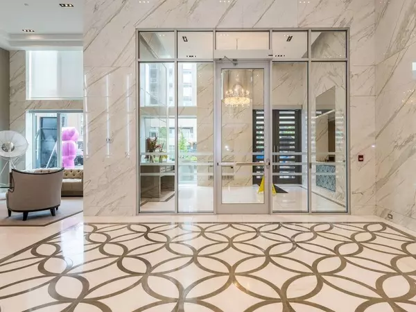 Dows Lake - Civic Hospital And Area, ON K1S 5V3,111 Champagne AVE S #808