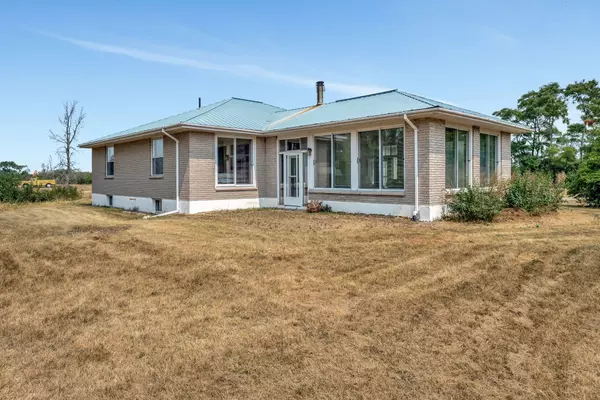 Prince Edward County, ON K0K 1P0,130 Easterbrook RD