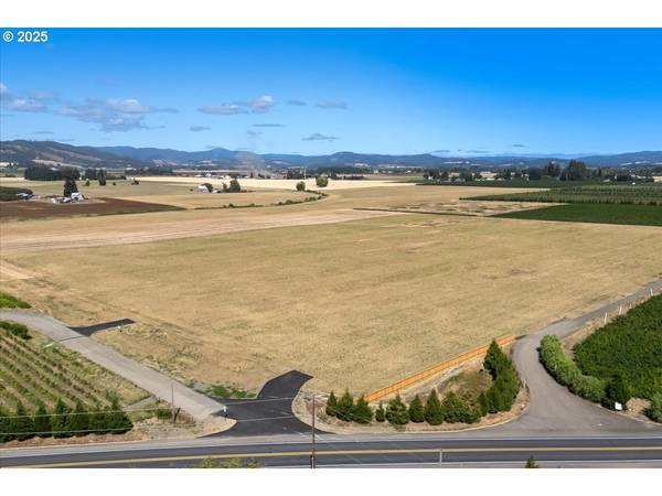 Forest Grove, OR 97116,2341 NW Martin RD