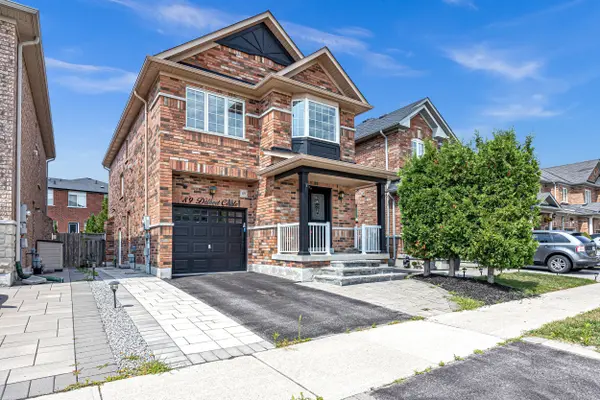 Whitchurch-stouffville, ON L4A 0T4,89 Delbert CIR