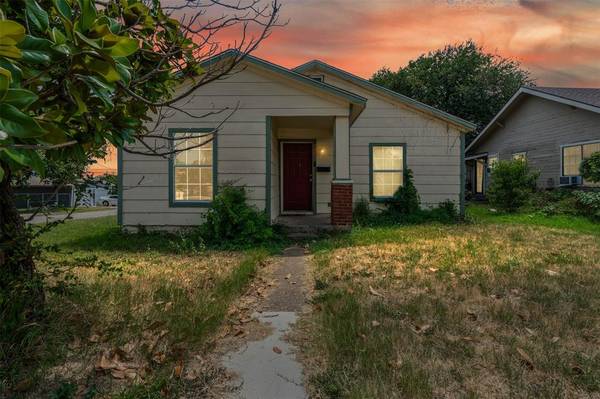 Fort Worth, TX 76107,5101 Goodman Avenue