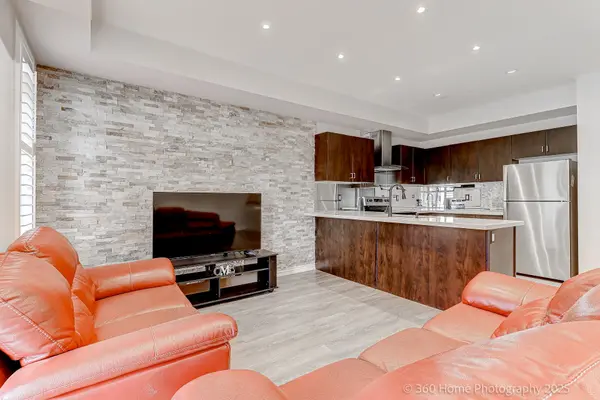 Pickering, ON L1X 0E4,1757 Rex Heath DR