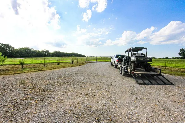 Sunset, TX 76270,2215 Denver Road