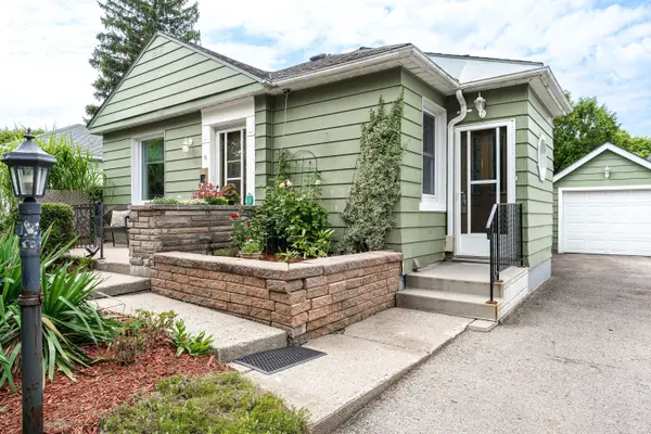Stratford, ON N5A 6C4,71 Coriano ST