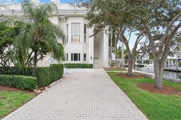 Fort Lauderdale, FL 33301,414 RIVIERA ISLE