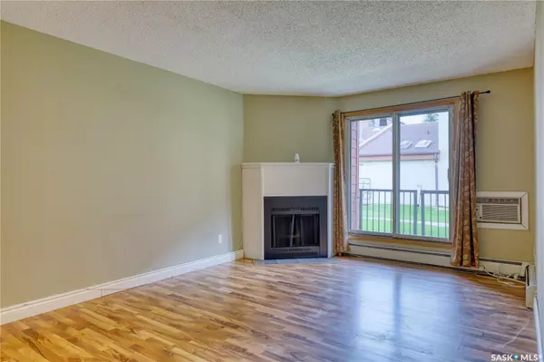 Saskatoon, SK S7L 6S8,111 Wedge ROAD #111