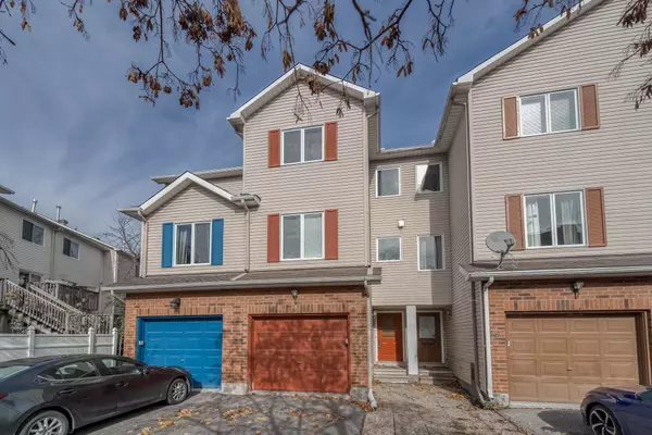 21 Provender AVE, Manor Park - Cardinal Glen And Area, ON K1K 4N3