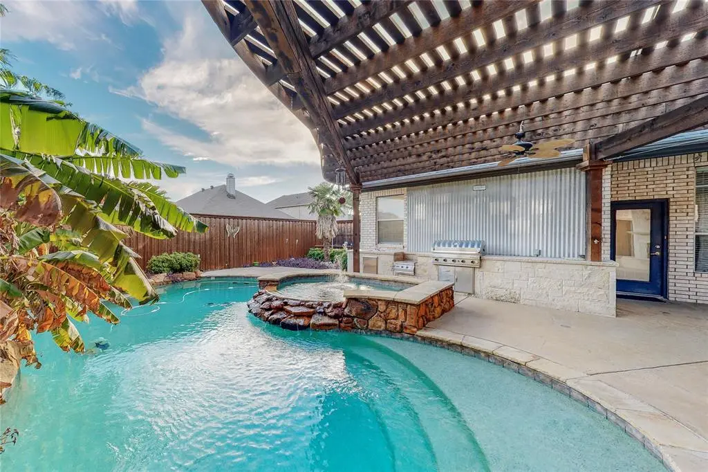 Plano, TX 75025,2728 Gull Lake Drive