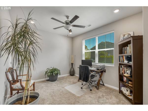 Vancouver, WA 98682,7002 NE 152nd PL