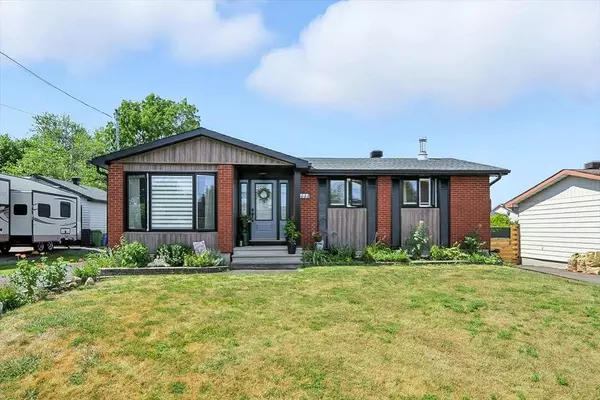 444 Gilles ST, Clarence-rockland, ON K4K 1H4