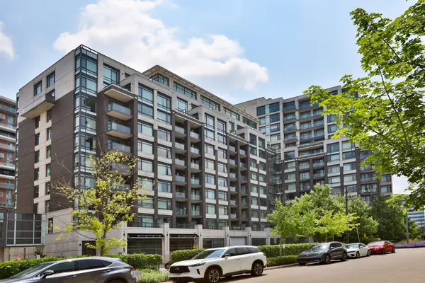 8110 Birchmount RD #801, Markham, ON L6G 0E3