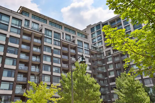 8110 Birchmount RD #801, Markham, ON L6G 0E3