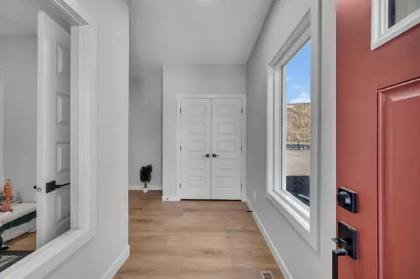 3021 Key DR Southwest, Airdrie, AB T4B5T1