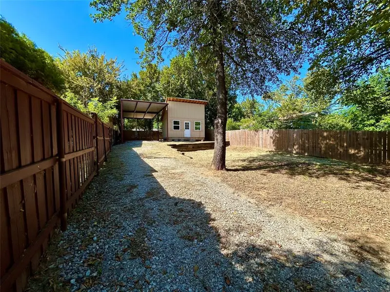 7159 Darling Street, Azle, TX 76020