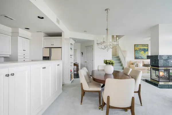 Collingwood, ON L9Y 5C7,849-851 Suncrest CIR