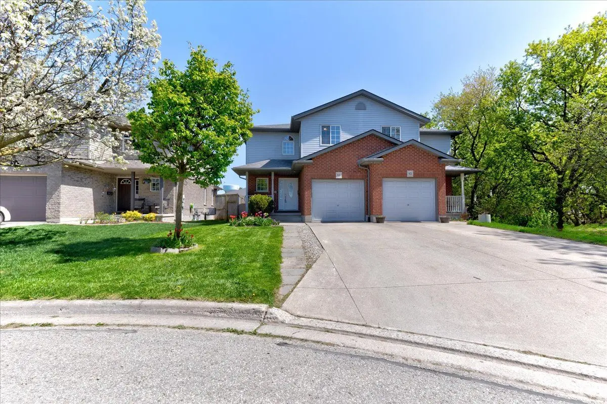 Stratford, ON N5A 7W8,83 Bell CT