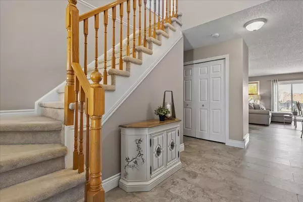 Stratford, ON N5A 7W8,83 Bell CT