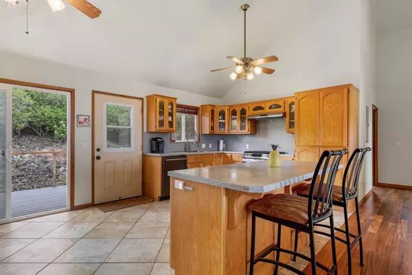 Naalehu, HI 96772,94-6458 MALULANI RD